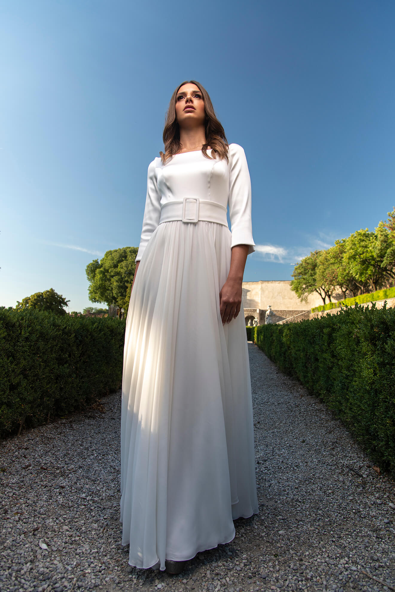 Abito da sposa Indaco della collezione Galvan Sposa