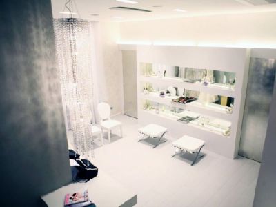 In Atelier: cornice d'lite, per molte ma non per tutte, siamo da Celebrity nel cuore di Napoli.
