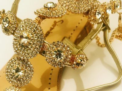 PER LE SPOSE PI FASHION, LE SIRMIONESI LANCIANO LA COLLEZIONE SPOSA
