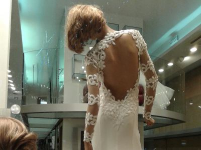 Vetrina Natalizia Galvan Sposa per l'Atelier la Sposa a Sala Consilina