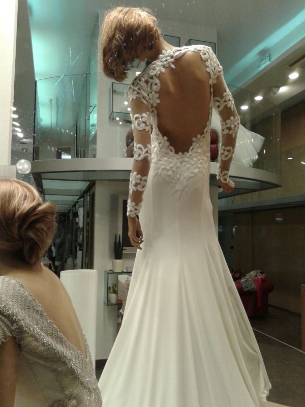 Vetrina Natalizia Galvan Sposa per l'Atelier la Sposa a Sala Consilina